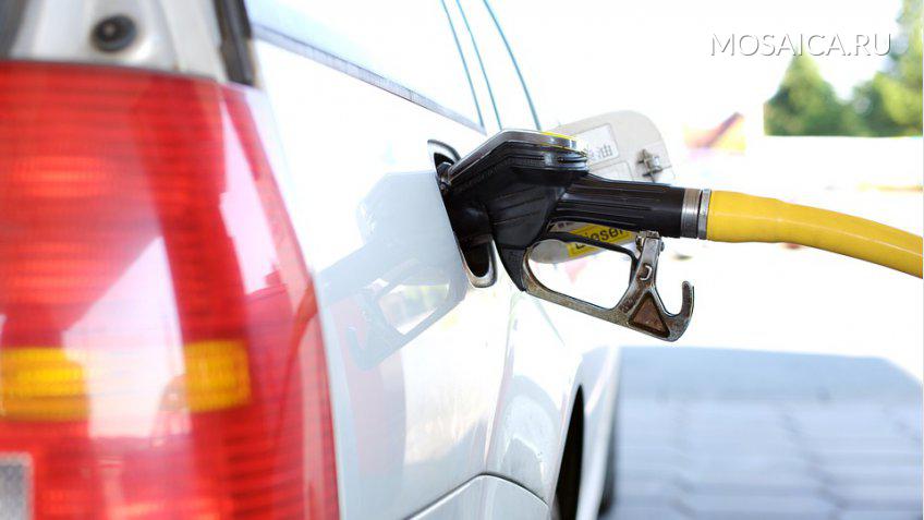 Цены на бензин в 2018-ом году могут превысить 50 руб.